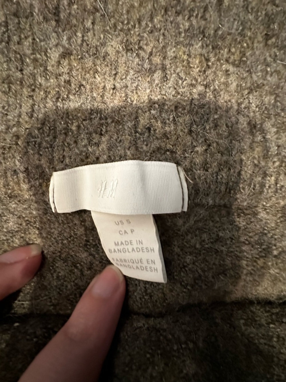 H&M Off the Shoulder Fold-Over Neck Gray/brown Knit Sweater - Picture 3 of 3